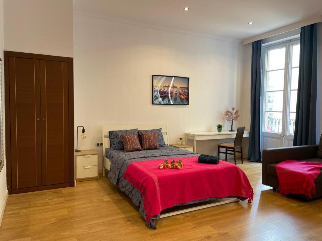 By La Rambla Rooms バルセロナ エクステリア 写真