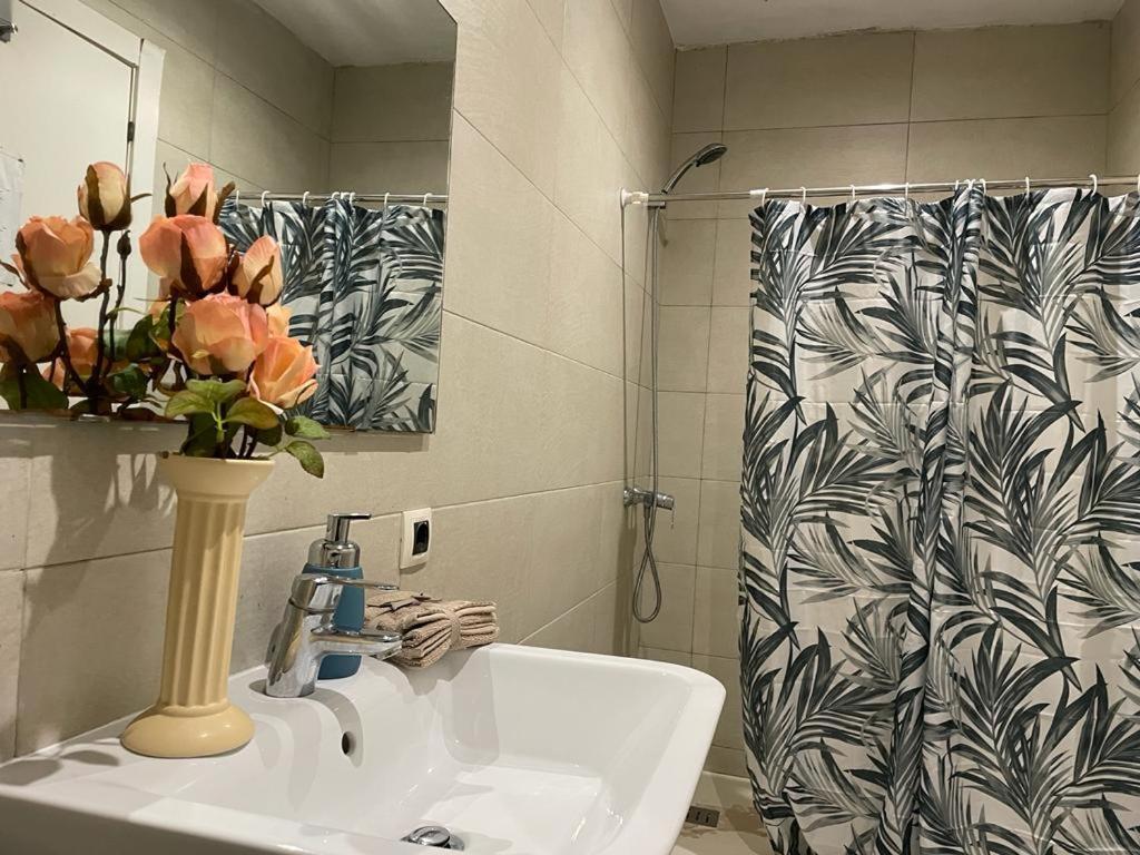 By La Rambla Rooms バルセロナ エクステリア 写真