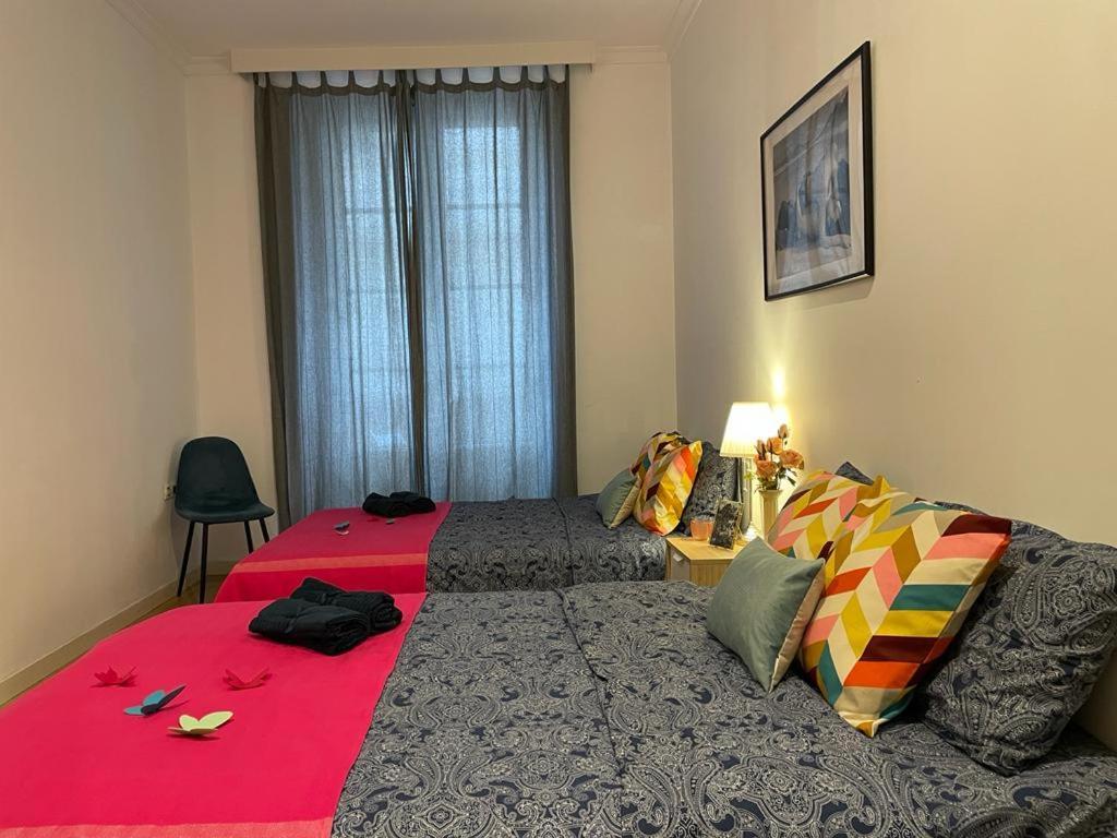 By La Rambla Rooms バルセロナ エクステリア 写真